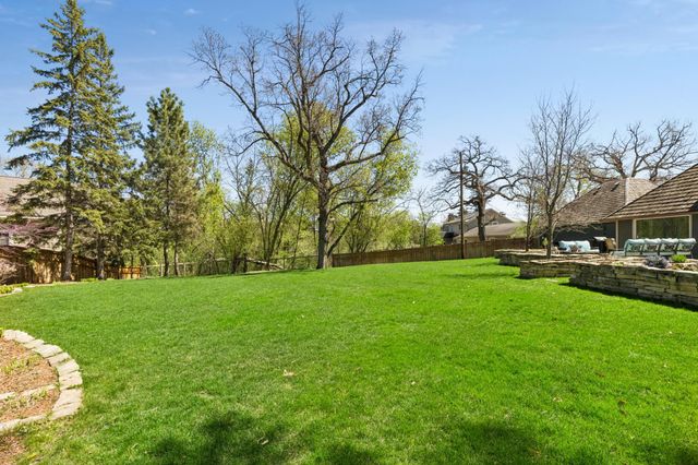 5404 Interlachen Boulevard, Edina, MN 55436