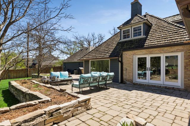 5404 Interlachen Boulevard, Edina, MN 55436