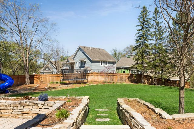 5404 Interlachen Boulevard, Edina, MN 55436
