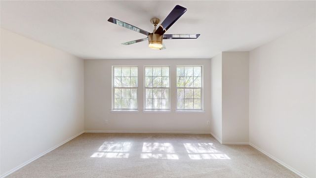 523 Zachum Drive, Arlington, TX 76002