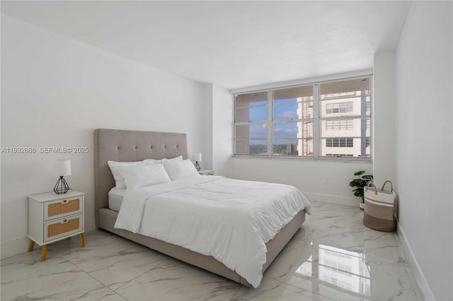 18051 Biscayne Blvd 1904-1, Aventura, FL 33160