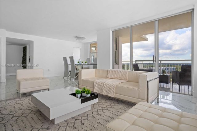 18051 Biscayne Blvd 1904-1, Aventura, FL 33160