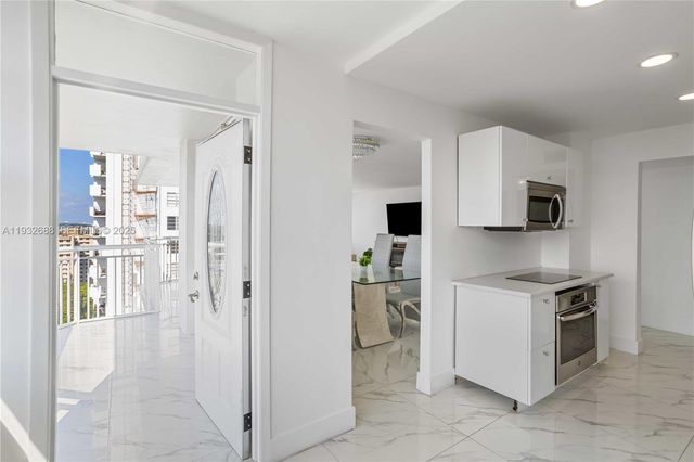 18051 Biscayne Blvd 1904-1, Aventura, FL 33160