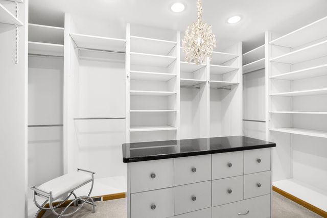 865 Sterling Heights Drive, Antioch, IL 60002