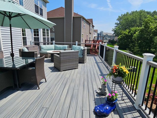 865 Sterling Heights Drive, Antioch, IL 60002