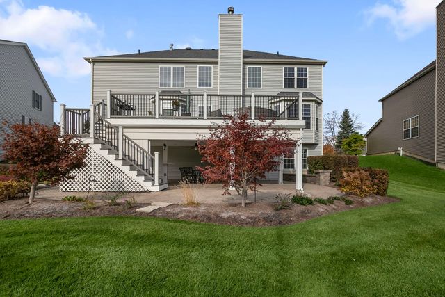 865 Sterling Heights Drive, Antioch, IL 60002