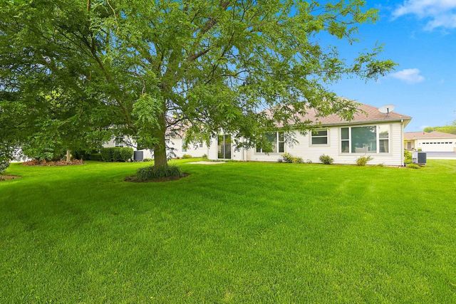 12449 Fox Run Court, Huntley, IL 60142