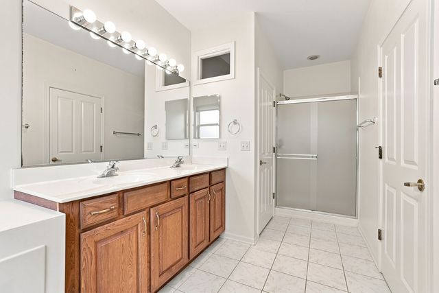 12449 Fox Run Court, Huntley, IL 60142