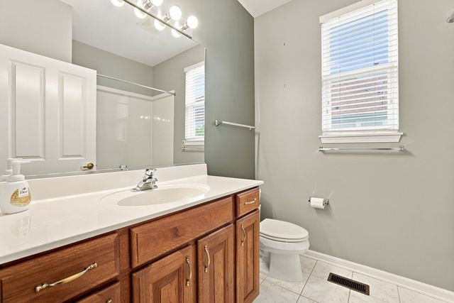 12449 Fox Run Court, Huntley, IL 60142