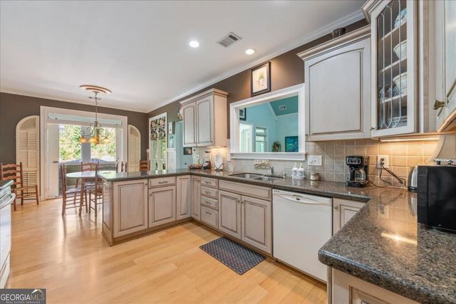 1731 Indian Woods Drive, Greensboro, GA 30642