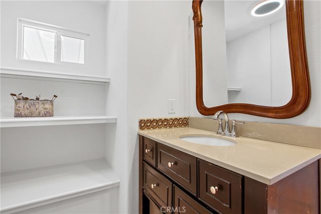 1845 Monrovia Avenue 88, Costa Mesa, CA 92627