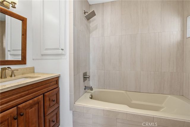 1845 Monrovia Avenue 88, Costa Mesa, CA 92627