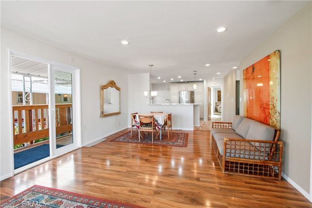 1845 Monrovia Avenue 88, Costa Mesa, CA 92627
