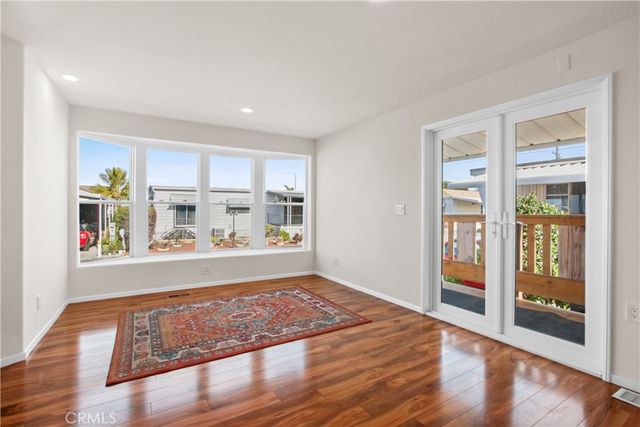 1845 Monrovia Avenue 88, Costa Mesa, CA 92627