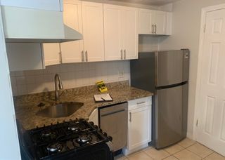 105 Sciarappa #2F, Cambridge, MA 02141