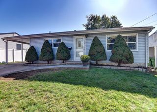 104 Pinetree Drive, Sayreville, NJ 08859