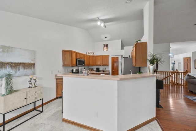 6311 Legends Court, Westerville, OH 43082