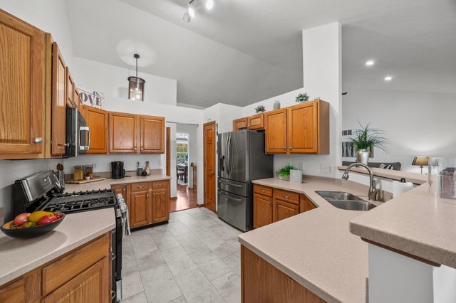 6311 Legends Court, Westerville, OH 43082