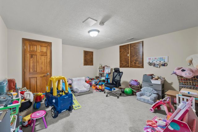 6311 Legends Court, Westerville, OH 43082