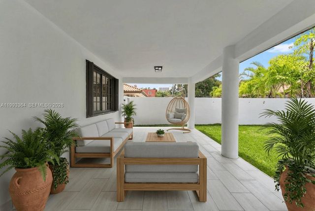 456 SW 20th Rd 458, Miami, FL 33129