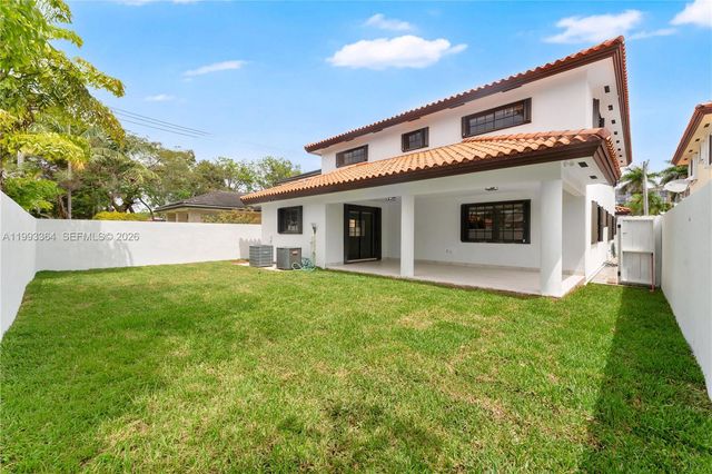 456 SW 20th Rd 458, Miami, FL 33129