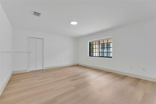 456 SW 20th Rd 458, Miami, FL 33129