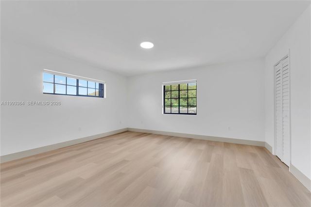 456 SW 20th Rd 458, Miami, FL 33129