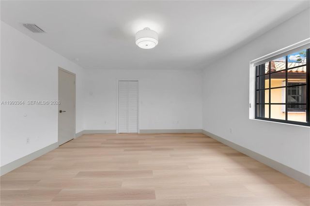 456 SW 20th Rd 458, Miami, FL 33129
