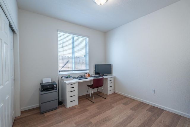 1180 Encore Way W, Madera, CA 93636