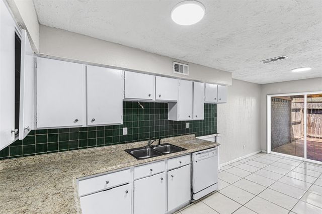 8712 Covent Garden St Street, Houston, TX 77031