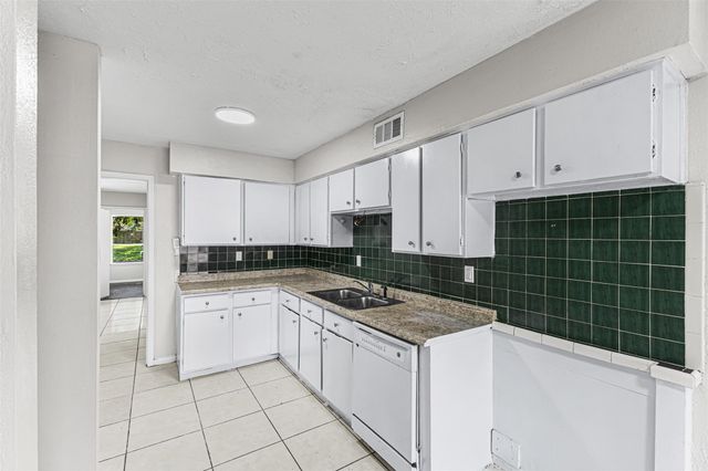 8712 Covent Garden St Street, Houston, TX 77031