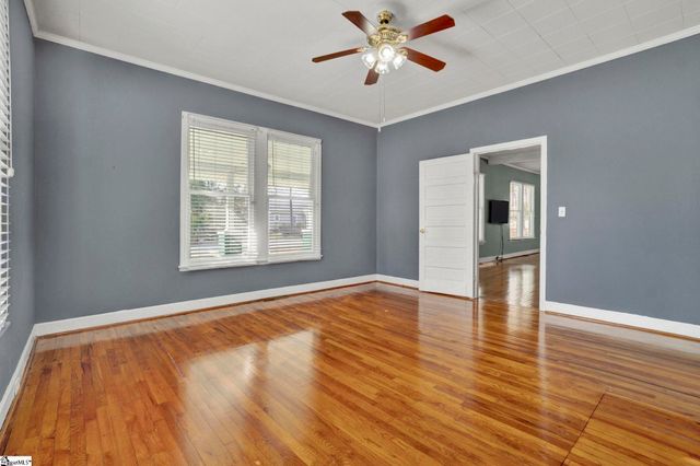 302 Gassaway Street, Central, SC 29630