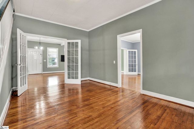 302 Gassaway Street, Central, SC 29630