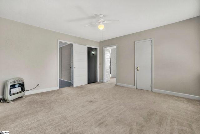 302 Gassaway Street, Central, SC 29630