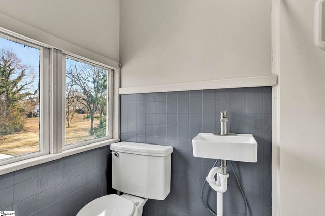 302 Gassaway Street, Central, SC 29630