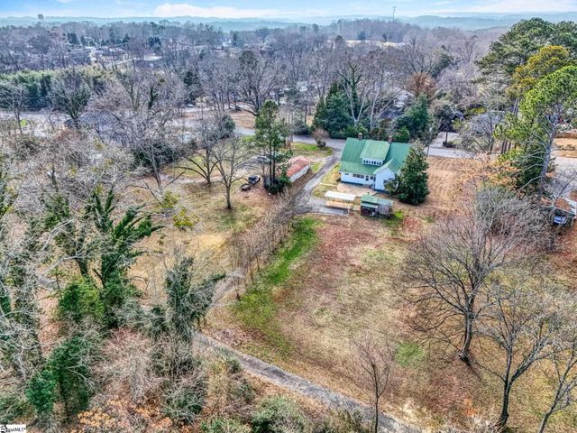 302 Gassaway Street, Central, SC 29630