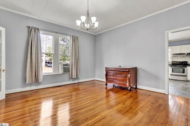 302 Gassaway Street, Central, SC 29630