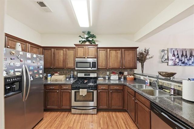 2901 Oshields SW Court 7, Marietta, GA 30060