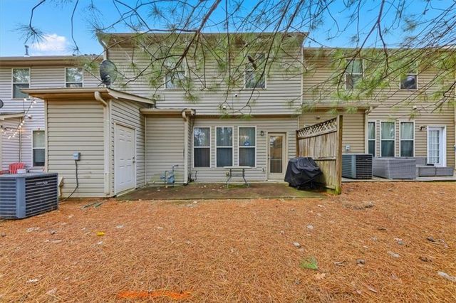 2901 Oshields SW Court 7, Marietta, GA 30060