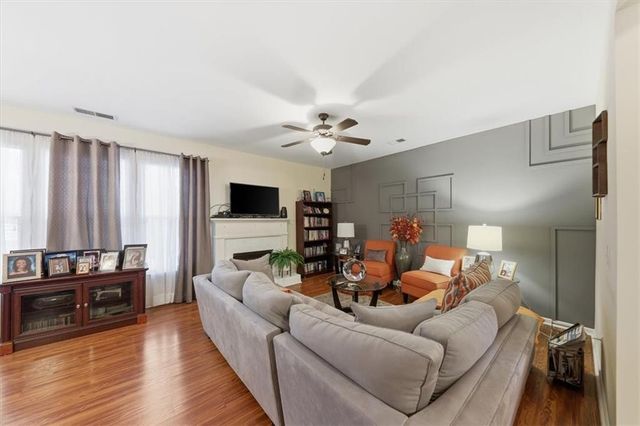 2901 Oshields SW Court 7, Marietta, GA 30060