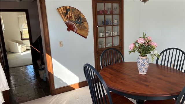 2 Woodcrest Drive, Cumberland, RI 02864