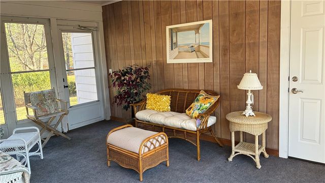 2 Woodcrest Drive, Cumberland, RI 02864