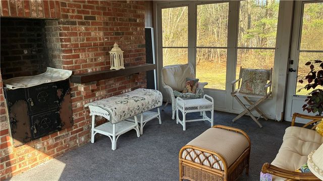 2 Woodcrest Drive, Cumberland, RI 02864