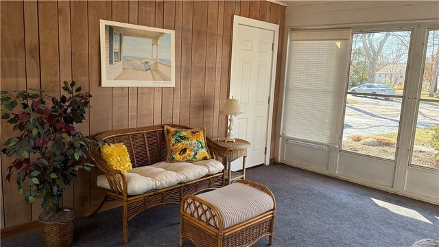 2 Woodcrest Drive, Cumberland, RI 02864