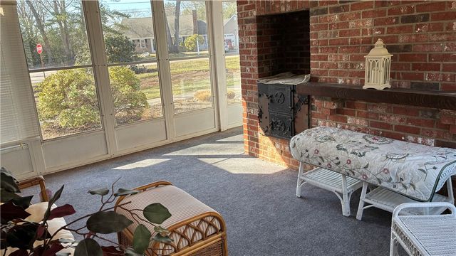 2 Woodcrest Drive, Cumberland, RI 02864