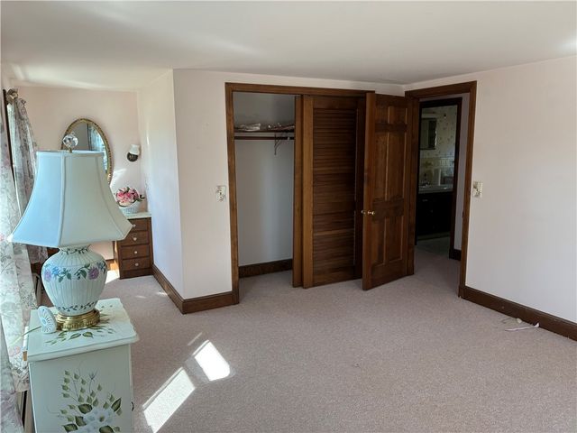 2 Woodcrest Drive, Cumberland, RI 02864