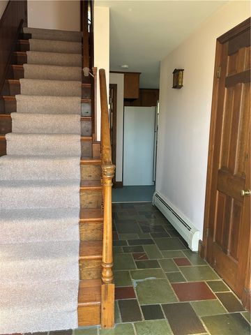 2 Woodcrest Drive, Cumberland, RI 02864