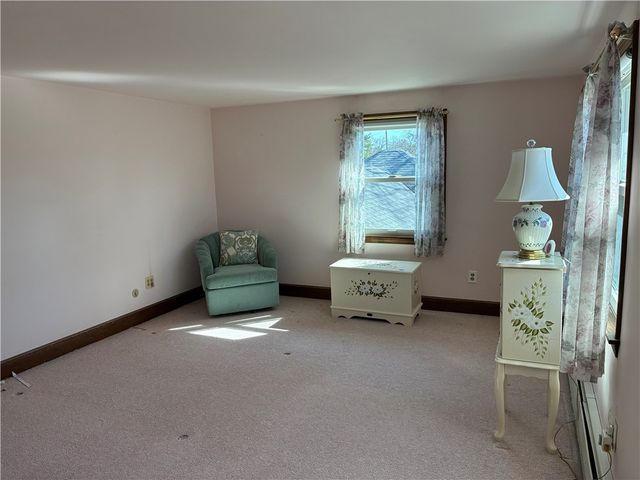 2 Woodcrest Drive, Cumberland, RI 02864