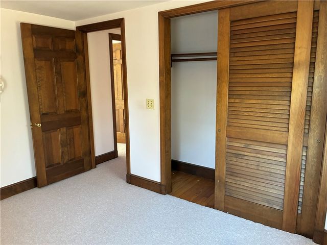 2 Woodcrest Drive, Cumberland, RI 02864