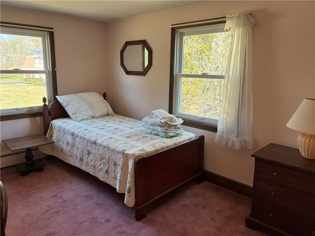 2 Woodcrest Drive, Cumberland, RI 02864